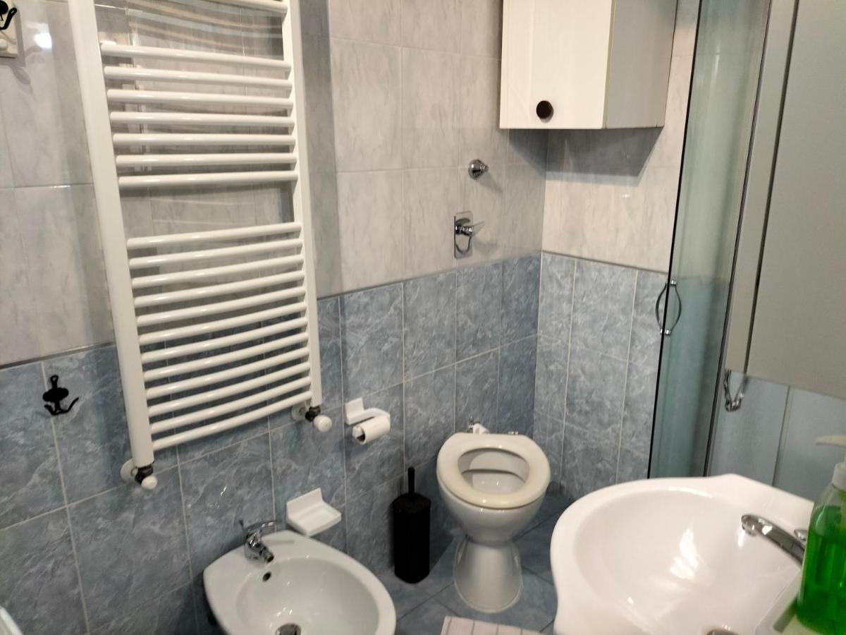 Appartement Monolocale Ferrera 20 Minuti Da Rho Fiera E San Siro à Bareggio Extérieur photo