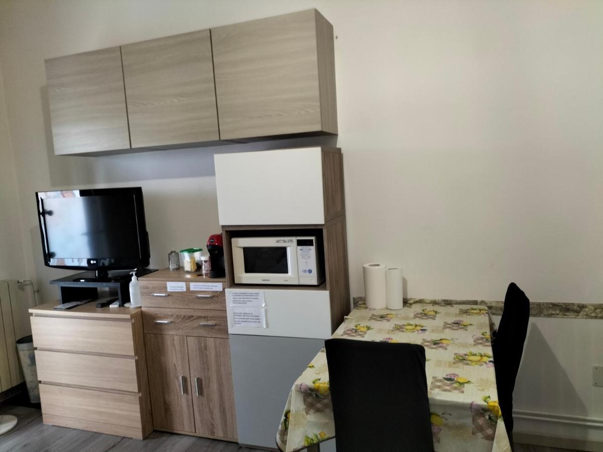 Appartement Affitti Brevi Ferrera Monolocale Ferrera 20 Minuti Da Rho Fiera E San Siro à Bareggio Extérieur photo