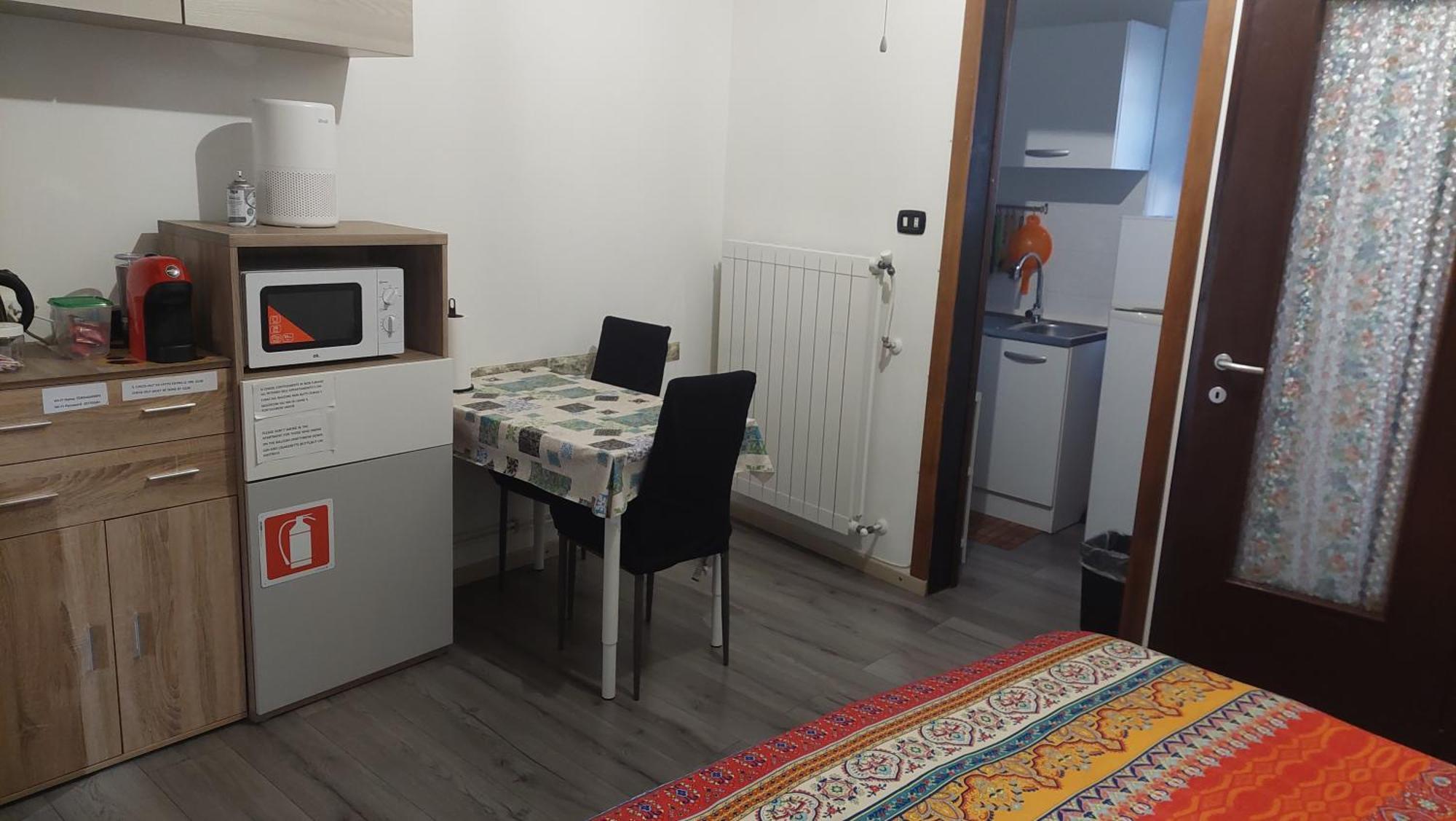 Appartement Monolocale Ferrera 20 Minuti Da Rho Fiera E San Siro à Bareggio Chambre photo