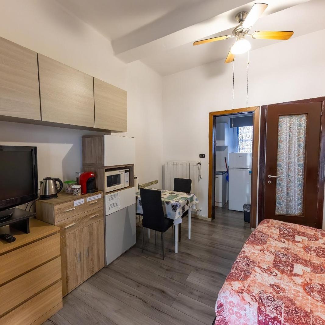 Appartement Affitti Brevi Ferrera Monolocale Ferrera 20 Minuti Da Rho Fiera E San Siro à Bareggio Extérieur photo